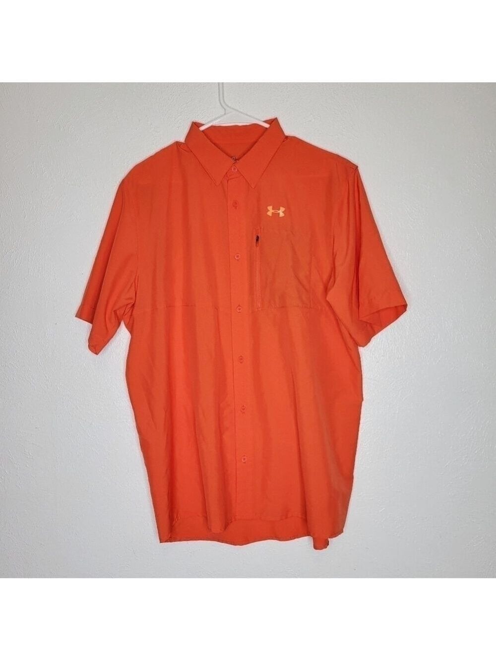 Under Armour Men's Orange Loose Fit Button Up Shirt Size Large